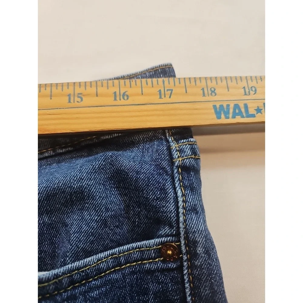 Levis 505 Jeans Mens 36x30 Blue Denim Straight Leg Medium Wash Classic Fit